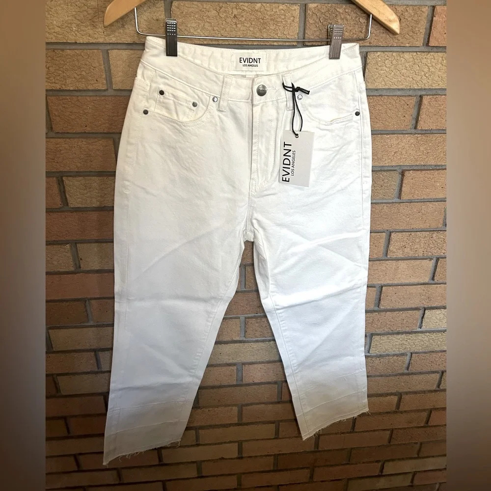 NWT Evidnt Los Angeles Essen Relaxed White Cropped Straight Leg Jeans Size 26
